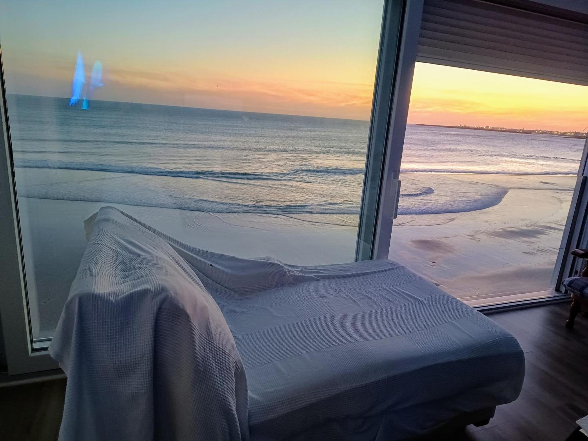 Primera Linea Playa Puerto Santa Maria Vistas Infinitas Limpieza Excepcional Parking إل بويرتو دي سانتا ماريا المظهر الخارجي الصورة